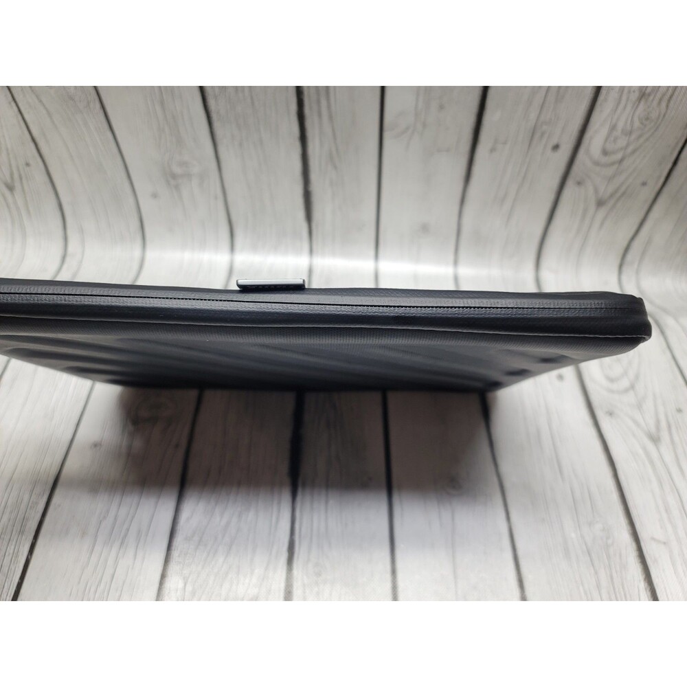 Thule Sweden Gauntlet 13x9.5 15 In Laptop Case Black Tablet sleeve zipper travel - Picture 5 of 12